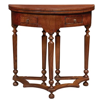 Lot 281 - William and Mary Walnut Side Table The...