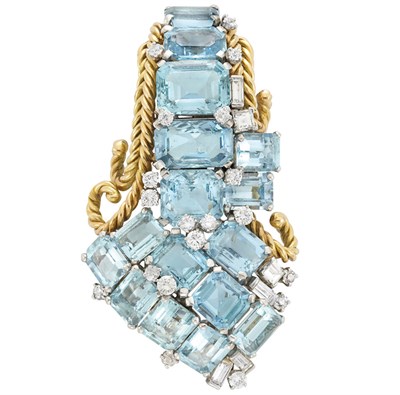 Lot 376 - Gold, Platinum, Aquamarine and Diamond Clip-Brooch