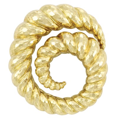 Lot 48 - Hammered Gold Clip-Brooch, David Webb