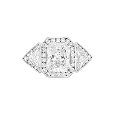 Lot 237 - Platinum, White Gold and Diamond Ring