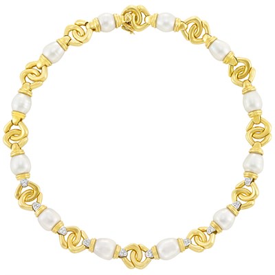 Lot 284 - Two-Color Gold, South Sea Cultured Pearl and Diamond Necklace