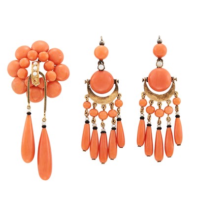 Lot 47 - Antique Gold, Coral, Black Onyx and Seed Pearl Fringe Brooch and Pair of Pendant-Earrings