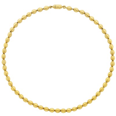 Lot 283 - Gold Beehive Link Necklace