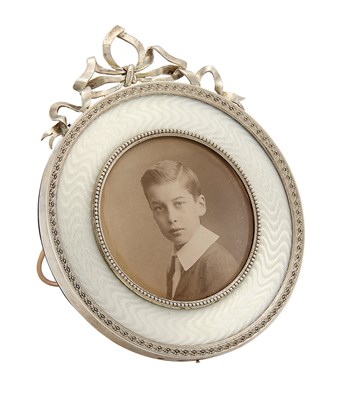 Lot 717 - Fabergé Silver and Guilloché Enamel Photograph...