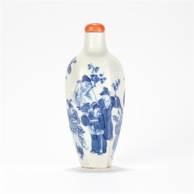 Lot 14 - Chinese Blue and White Glazed Porcelain Snuff Bottle