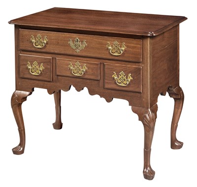 Lot 384 - Queen Anne Walnut Dressing Table Philadelphia,...