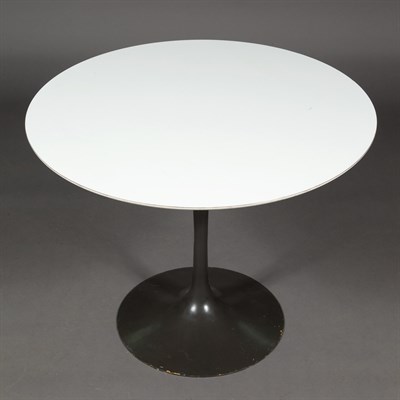 Lot 353 - Eero Saarinen Laminate and Black Metal Tulip...