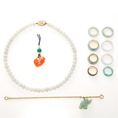 Lot 168 - Gold, Multicolored Jade and Nephrite Bead Necklace, Charm Bracelet, Glass Bead Charm and Eight Band Rings