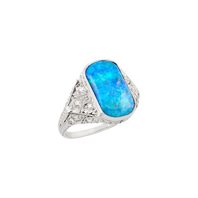 Lot 67 - Edwardian Platinum, Boulder Opal and Diamond Ring