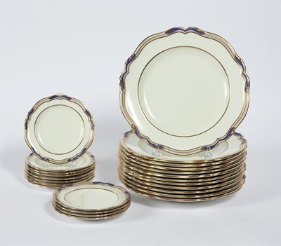 Lot 273 - Spode Sutherland Pattern Porcelain Partial...