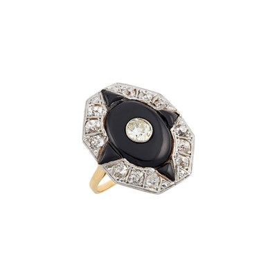 Lot 64 - Platinum, Gold, Diamond and Black Onyx Ring