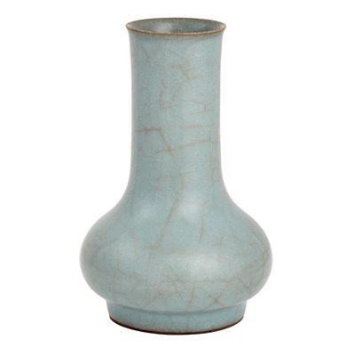 Lot 151 - Chinese Song Style Guan Glazed Mallet Vase...