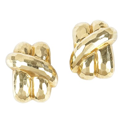 Lot 269 - Pair of Hammered Gold Earclips