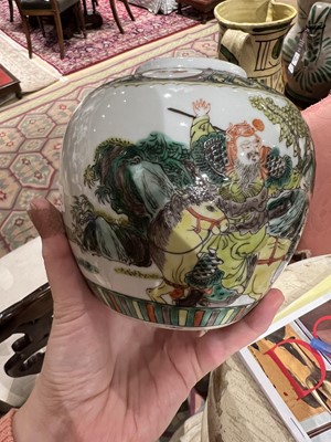Lot 152 - A Group of Chinese Porcelain Vases