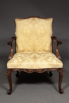 Lot 190 - Pair of George III Style Mahogany Library...