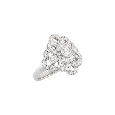 Lot 69 - White Gold and Diamond Ring