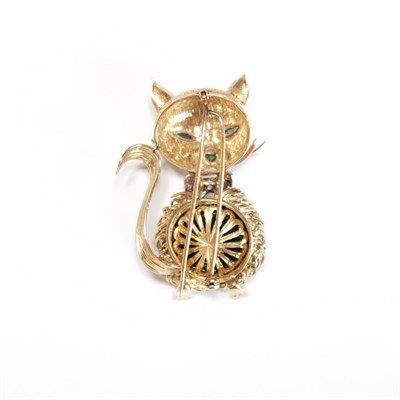 Lot 157 - Gold, Black Onyx and Gem-Set Cat Clip-Brooch