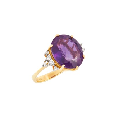 Lot 52 - H. Stern Gold, Platinum, Amethyst and Diamond Ring