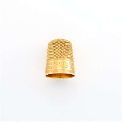 Lot 98 - Gold Thimble