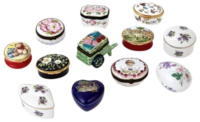Lot 117 - The Collection of Dorothea Benton Frank Group...