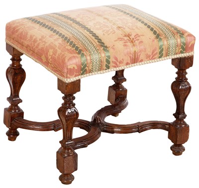 Lot 901 - A Park Avenue Apartment Decorated by Hélio...