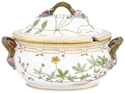 Lot 389 - Royal Copenhagen Porcelain 'Flora Danica'...