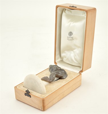 Lot 257 - Fabergé Style Agate and Hardstone Model of a...