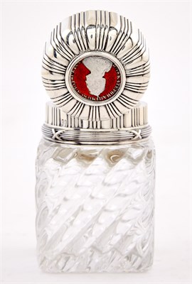 Lot 117 - Fabergé Silver-Mounted Glass Flacon Workmaster...