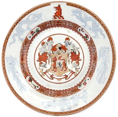 Lot 305 - Chinese Armorial Plate Circa 1720 With the...