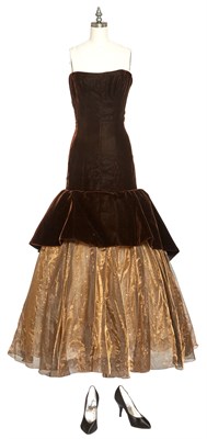 Lot 131 - BERNADETTE PETERS Bobby Pearce brown velvet...