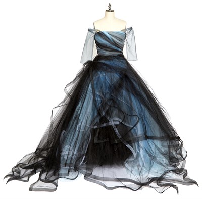 Lot 96 - RENÉE FLEMING Oscar de la Renta dress worn by...