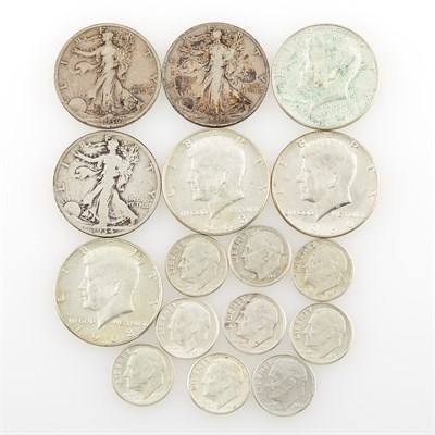 Lot 1046 - United States Silver Coin Group Lot of silver...