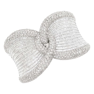 Lot 100 - White Gold and Diamond Cuff Bangle Bracelet