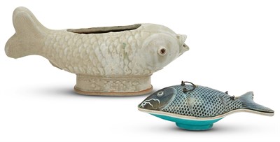 Lot 129 - A Chinese Export Porcelain Fish-Form Dish and...