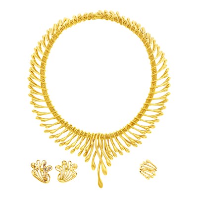 Lot 21 - Ilias Lalaounis Gold Fringe 'Biosymboles' Necklace, Pair of Earclips and Ring