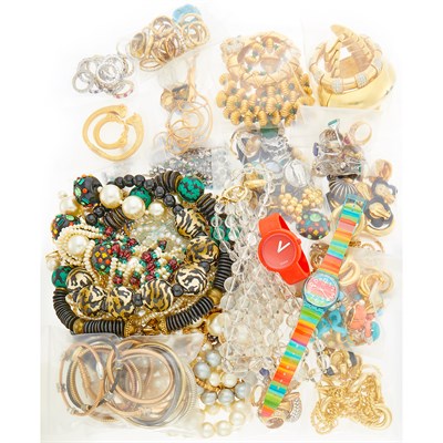 Lot 1112 - Group of Costume Jewelry