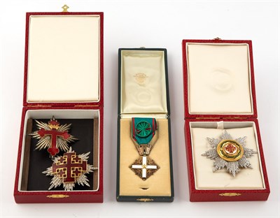 Lot 1043 - Italian Medal Group