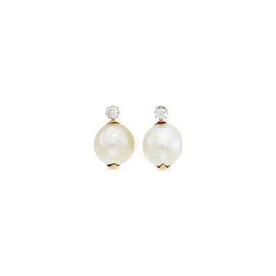 Lot 88 - Pair of Gold, Platinum, Natural Button Pearl and Diamond Earclips