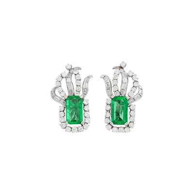 Lot 52 - Pair of Platinum, Emerald and Diamond Earclips
