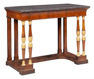 Lot 827 - Console