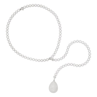 Lot 116 - White Gold and Diamond Pendant-Necklace