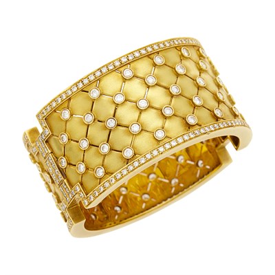 Lot 56 - Zadora Gold and Diamond Cuff Bangle Bracelet