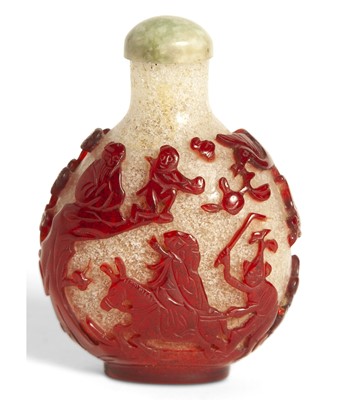 Lot 5 - A Red Glass Overlay Chinese Snuff Bottle