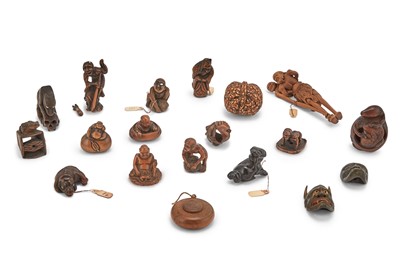 Lot 591 - A Group of Japanese Netsuke