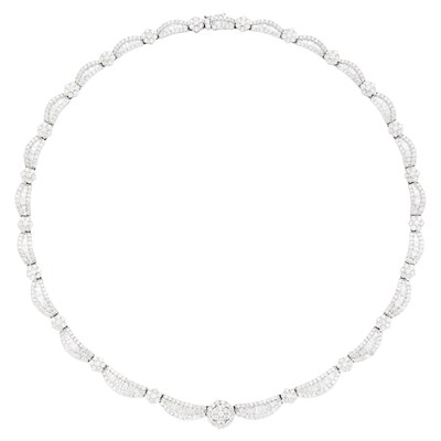 Lot 101 - White Gold and Diamond Floret Necklace