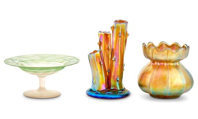 Lot 435 - The Flower Family Collection Group of Carder...