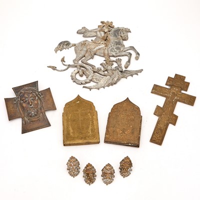 Lot 240 - Group of Metalware