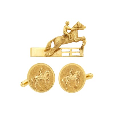 Lot 1118 - Pair of Gold Equestian Cufflinks and Tie Clip
