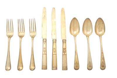 Lot 198 - Assembled George III Sterling Silver Gilt Dessert Service