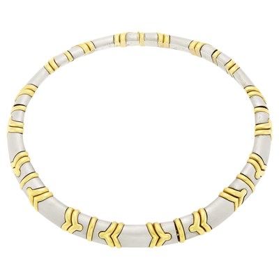 Lot 1035 - Two-Color Gold Necklace